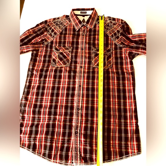 Men's Roar Enough Excuses L Button Down Red Checkered Long Sleeve Shirt - Picture 10 of 12